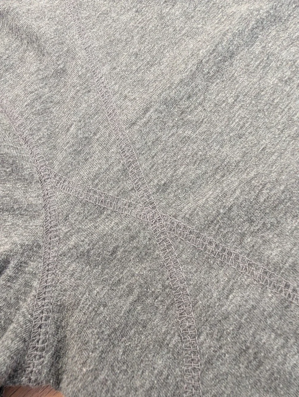Women's Tek Gear Long-Sleeve Crewneck Shirt Charcoal Gray With Durable Stitching - Picture 4 of 4